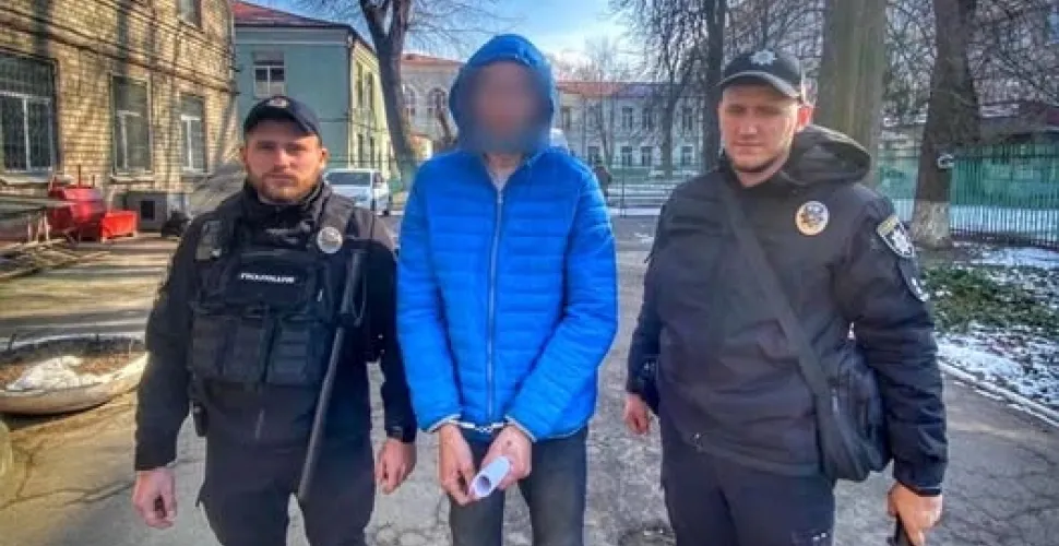 грабіжник