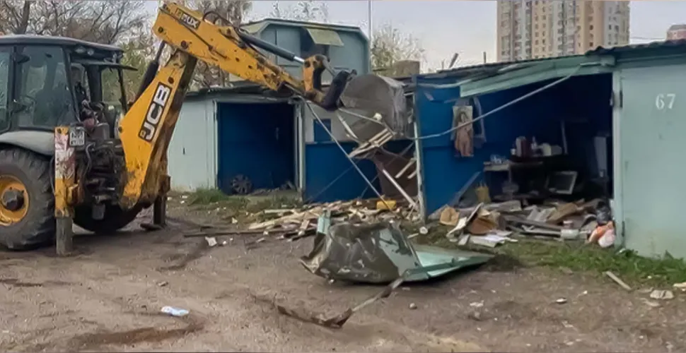 незаконні споруди, демонтаж, гаражі