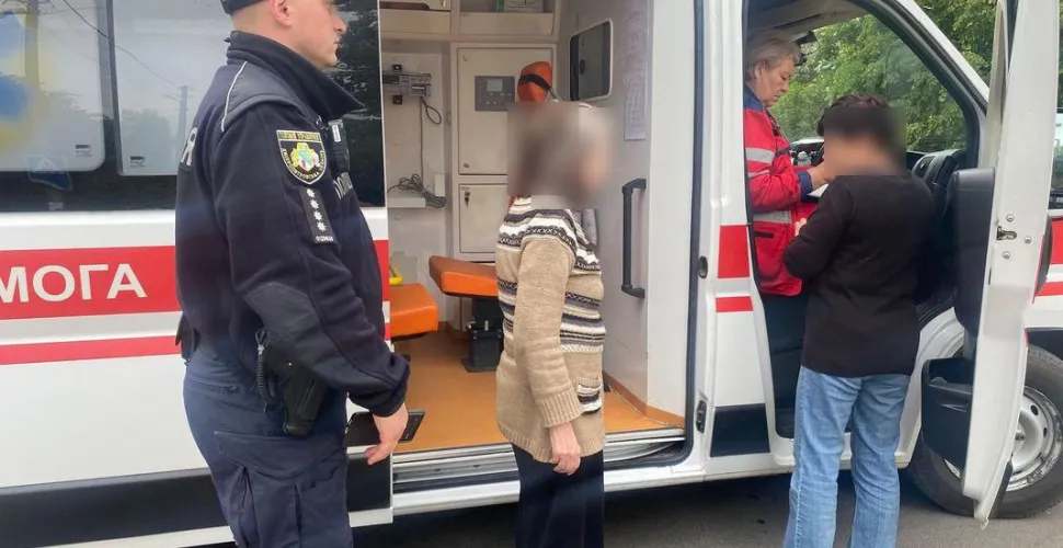 Поліцейські Самару врятували жінку від самогубства