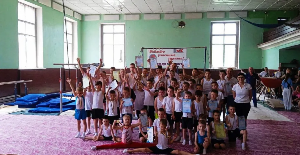 спортивна гімнастика