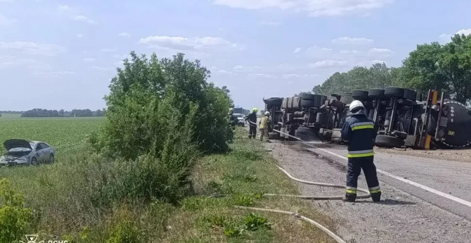 ДТП, легковик, вантажівка