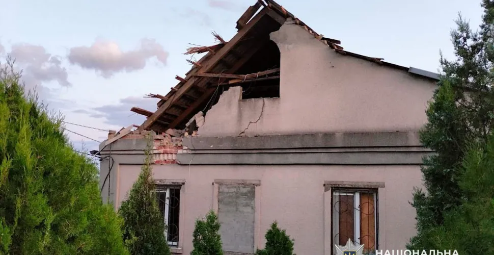 Російські війська знову обстріляли Нікопольський район: поліція фіксує наслідки атак