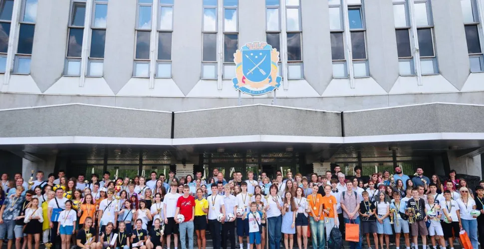 завершився проєкт «Пліч-о-пліч», нагороди