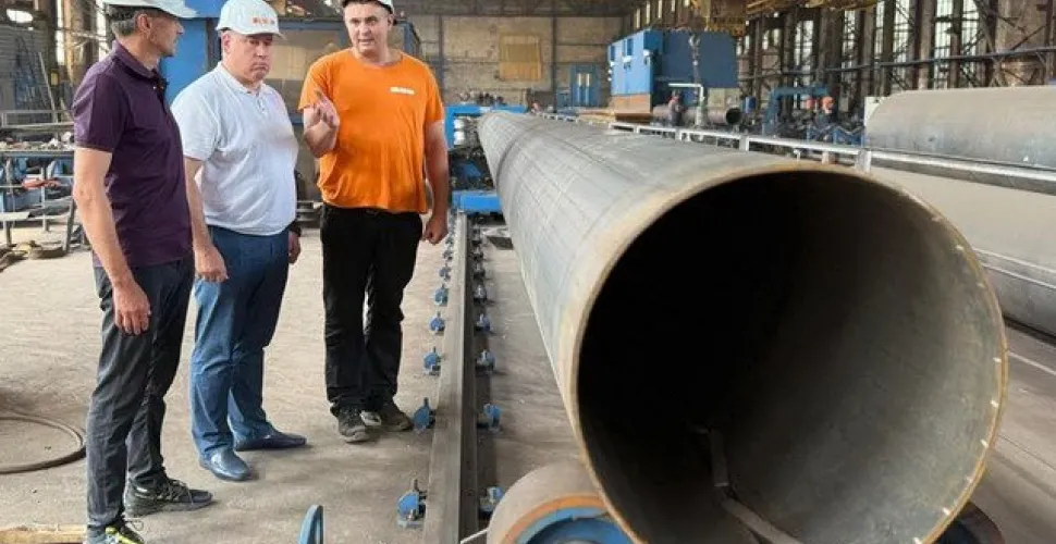 У Дніпрі оновлюють водогін, нові труби з антикорозійним захистом