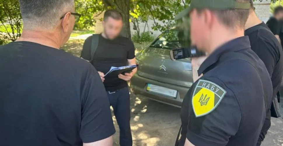 Суддю з Дніпропетровщини викрили на хабарі