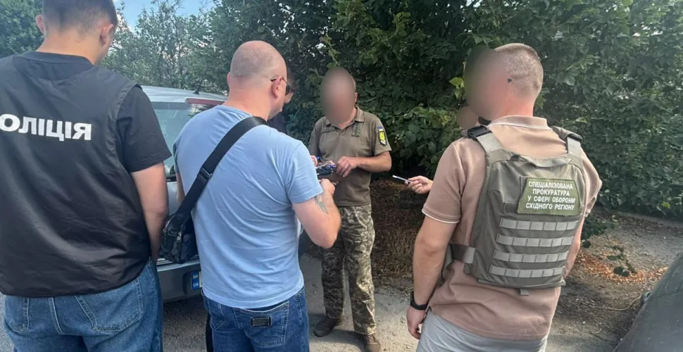НаНа Дніпропетровщині військовий командира збирав «данину» з підлеглих у СЗЧ