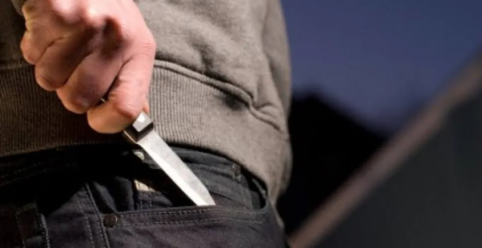 У центрі Дніпра сталася бійка: двоє чоловіків з ножовими пораненнями в лікарні