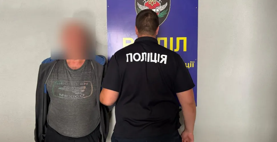 Застрелив суперника та закопав тіло у дворі: вбивство через ревнощі на Дніпропетровщині