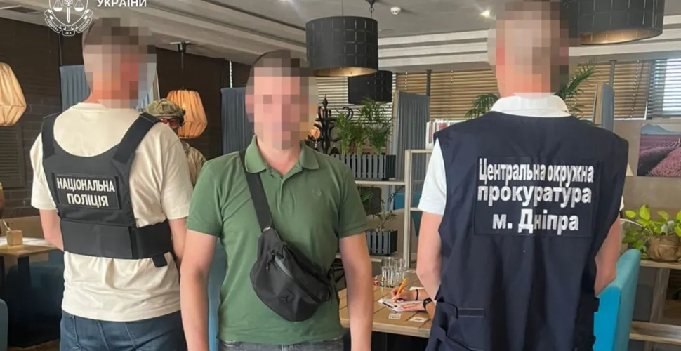 На Дніпропетровщині викрили схему переправлення військовозобов’язаних за кордон