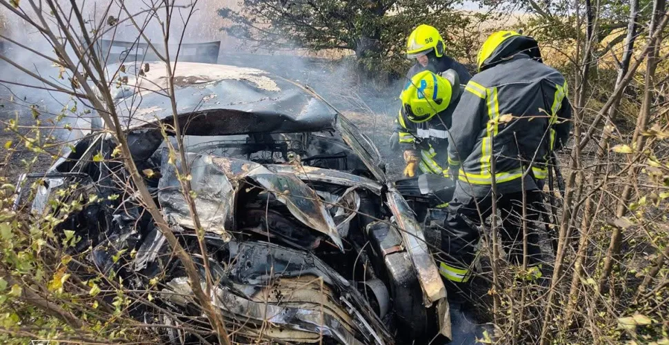 Моторошна ДТП на Дніпропетровщині: загорілися два автомобілі