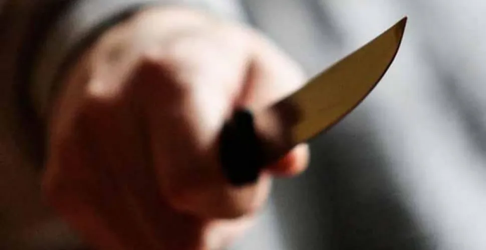 У Дніпрі чоловік поранив суперника ножем через ревнощі