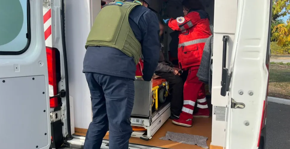 Впродовж дня троє людей отримали поранення під час ворожих обстрілів