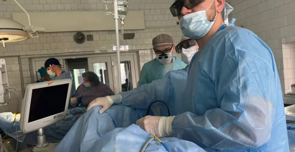 Дніпровські лікарі врятували нирку дворічному хлопчику